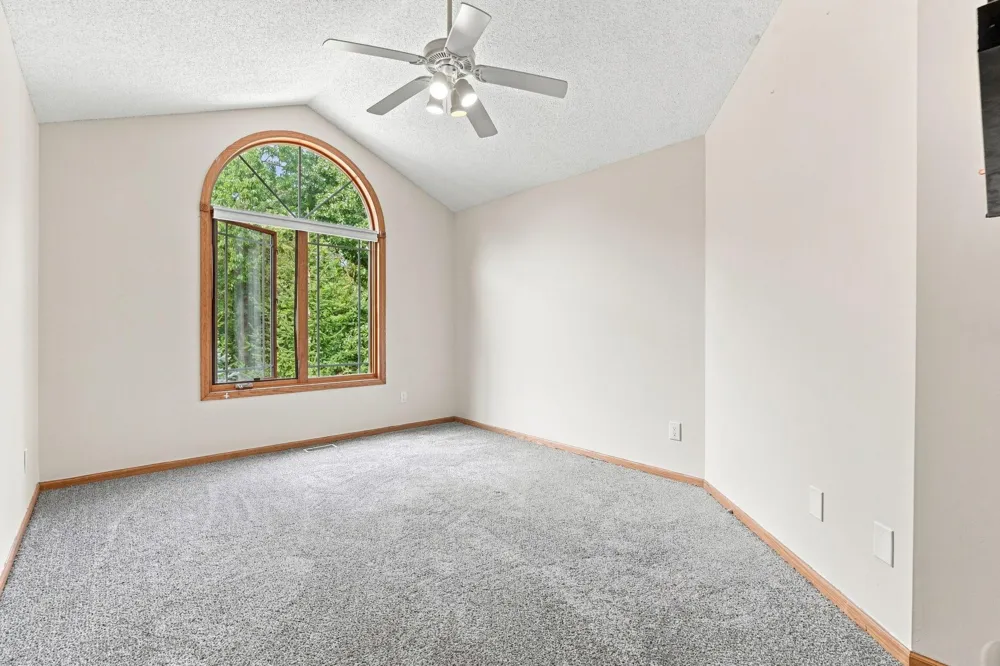 14028 Furlong Trail Hastings, MN 55033