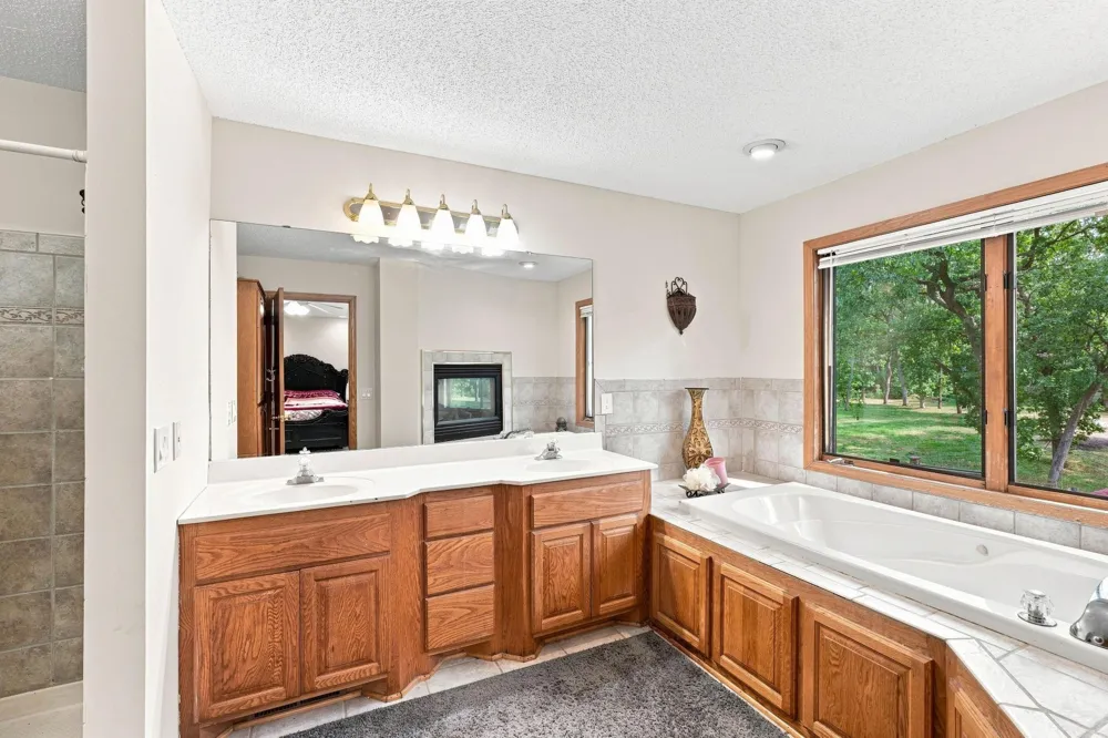 14028 Furlong Trail Hastings, MN 55033