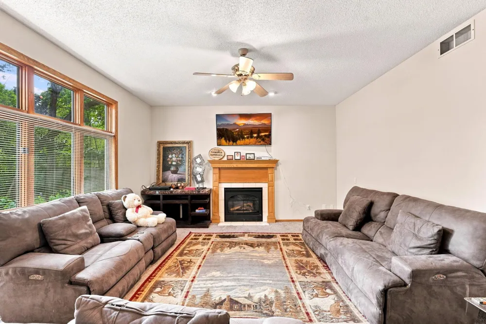 14028 Furlong Trail Hastings, MN 55033