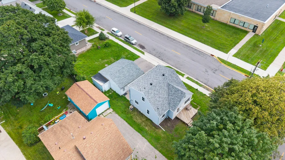 802 Center Street North Mankato, MN 56003