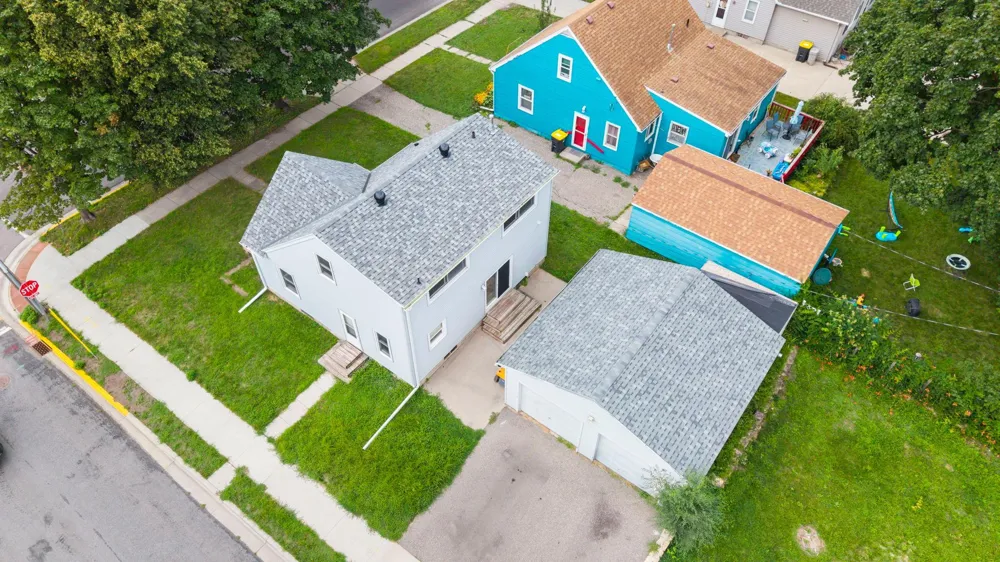 802 Center Street North Mankato, MN 56003
