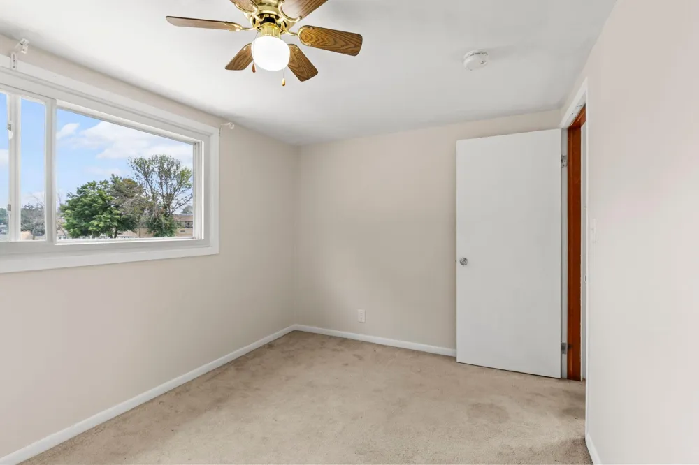802 Center Street North Mankato, MN 56003