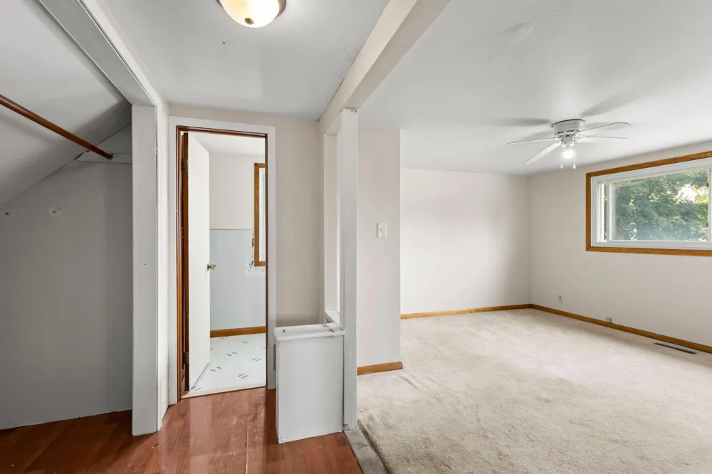 802 Center Street North Mankato, MN 56003