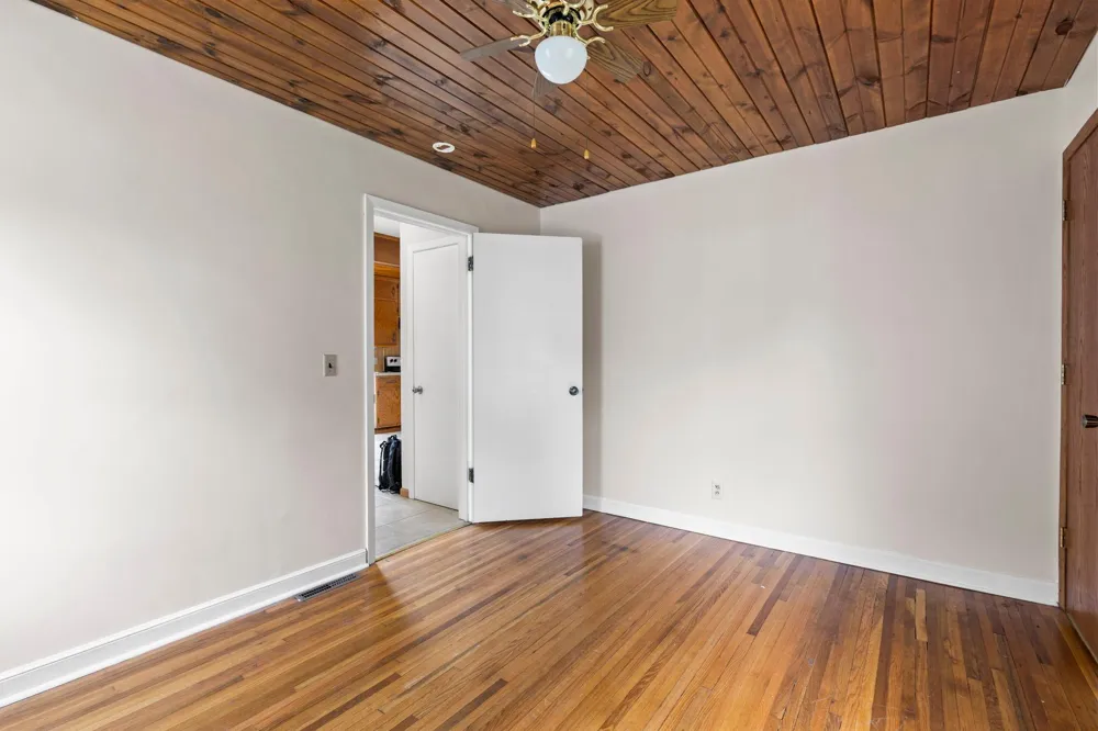 802 Center Street North Mankato, MN 56003