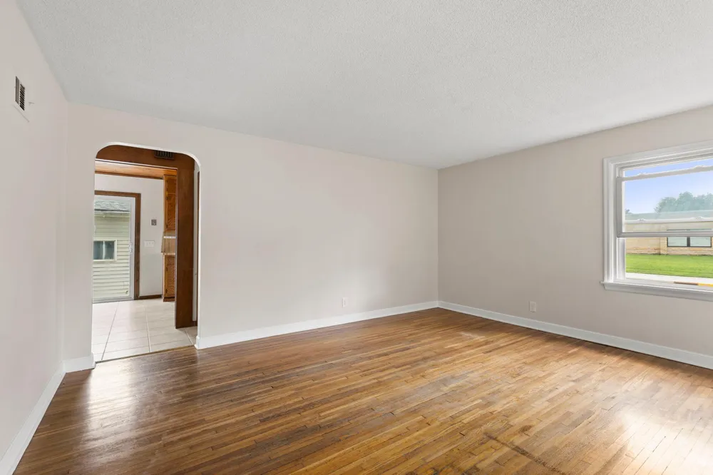 802 Center Street North Mankato, MN 56003