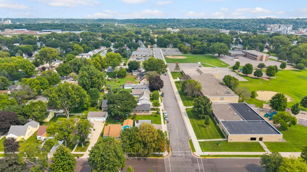 802 Center Street North Mankato, MN 56003