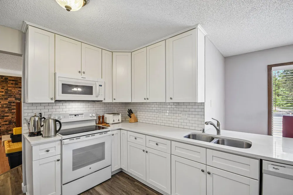 3370 191st Lane NW Oak Grove, MN 55303