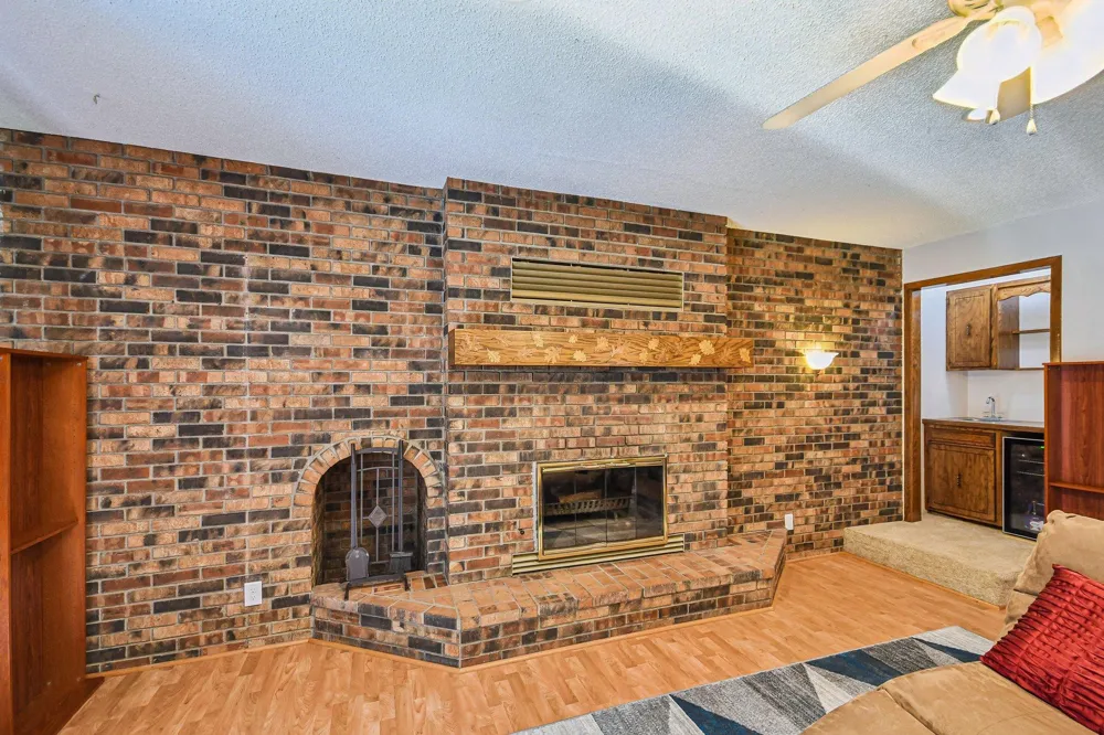 3370 191st Lane NW Oak Grove, MN 55303