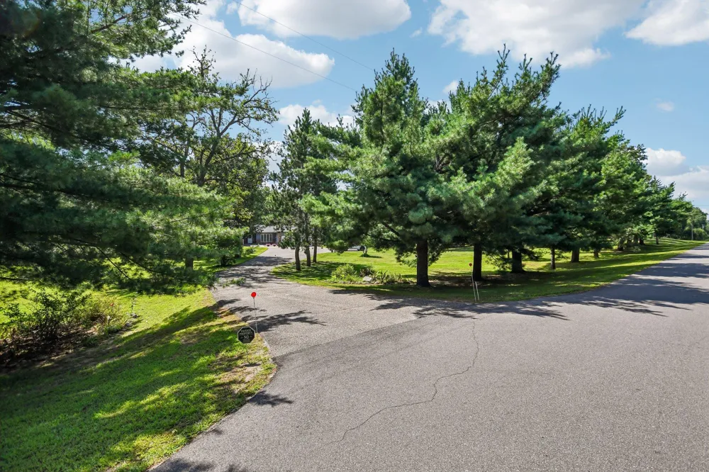 3370 191st Lane NW Oak Grove, MN 55303