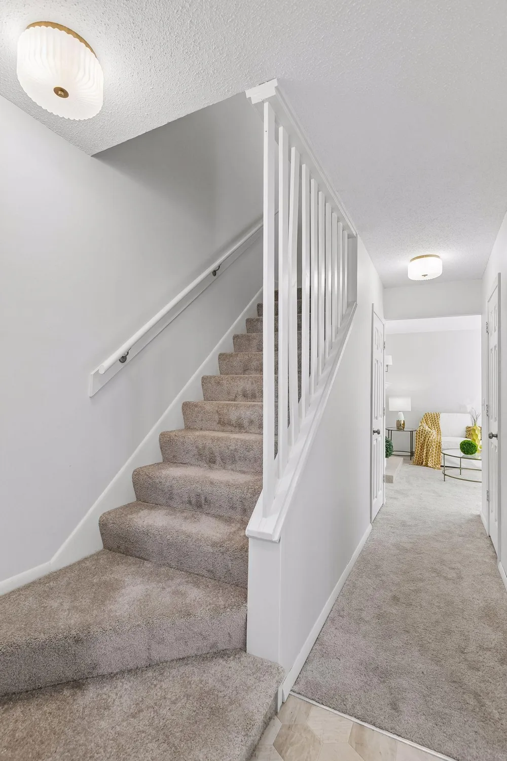 411 Dorland Place Maplewood, MN 55119