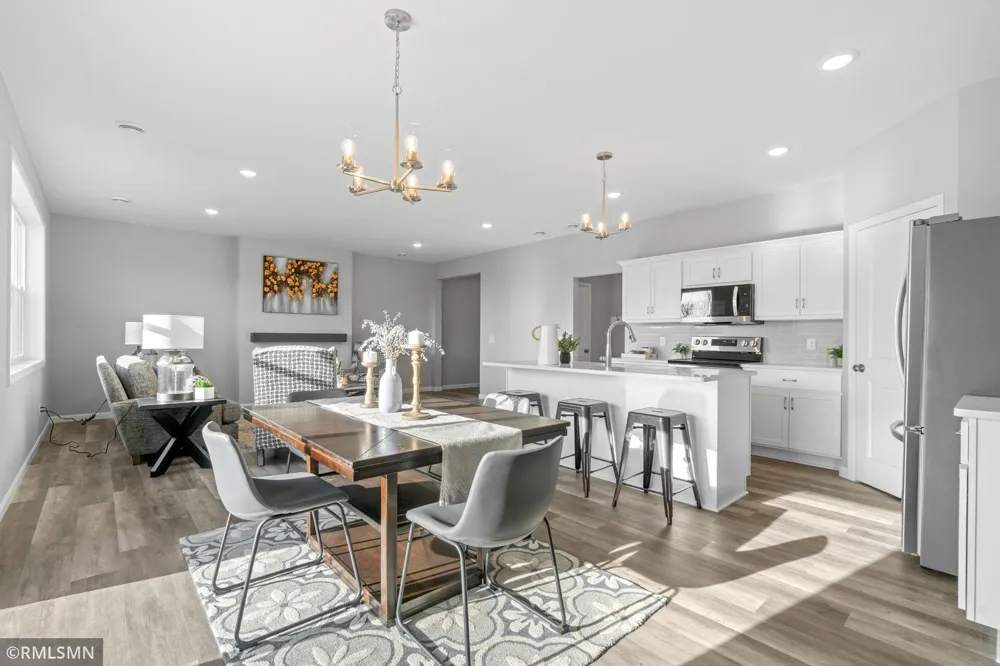 16588 Ulysses Street NW Elk River, MN 55330