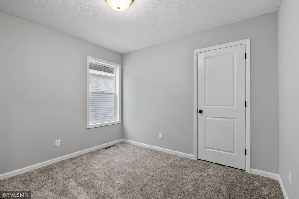16590 Ulysses Street NW Elk River, MN 55330