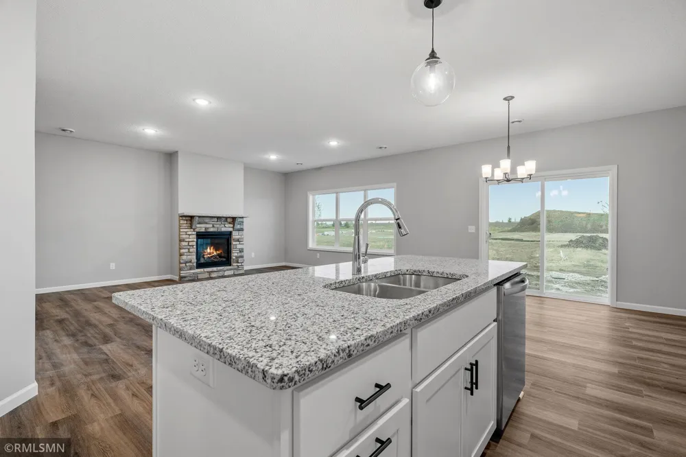16590 Ulysses Street NW Elk River, MN 55330