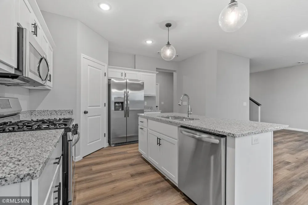 16590 Ulysses Street NW Elk River, MN 55330