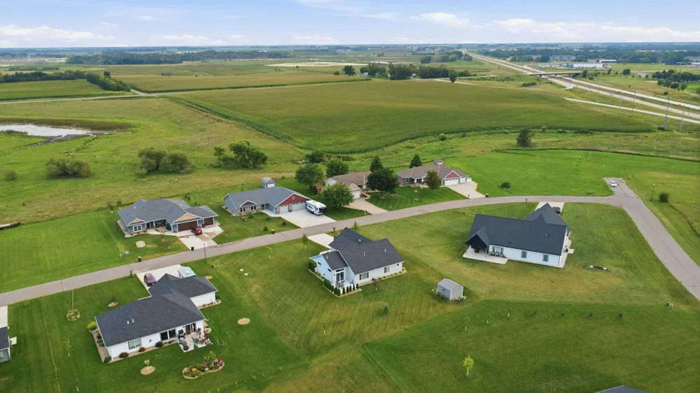 2759 11th Avenue SE Willmar, MN 56201