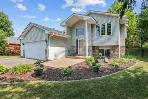 7600 Palomino Lane
