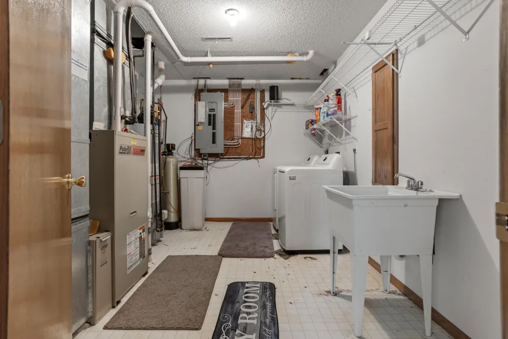 507 Nicole Lane Dilworth, MN 56529