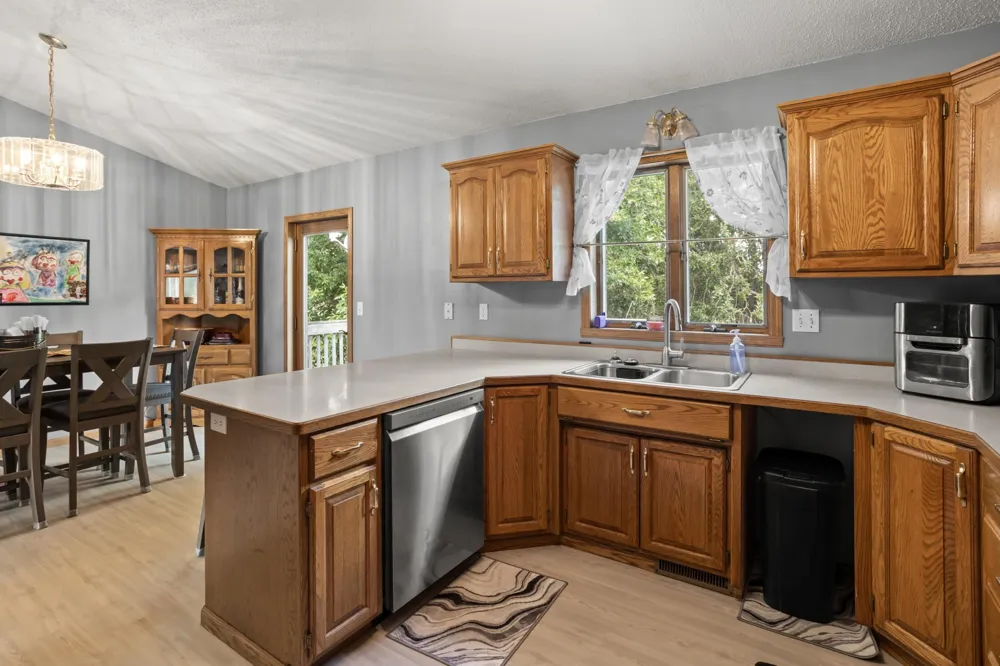 507 Nicole Lane Dilworth, MN 56529