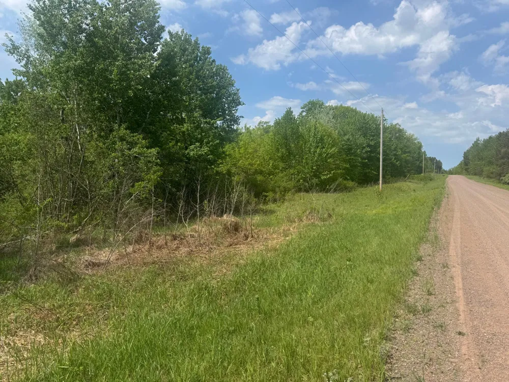 68xxx Old Ferry Road Hinckley, MN 55037