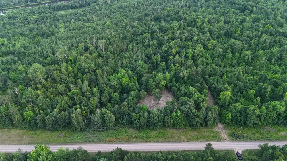 68xxx Old Ferry Road Hinckley, MN 55037
