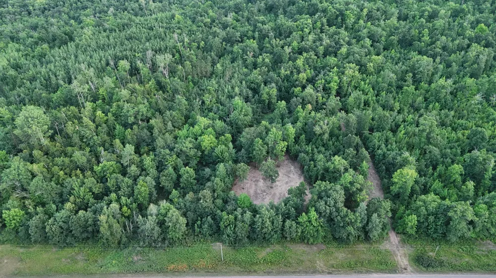 68xxx Old Ferry Road Hinckley, MN 55037