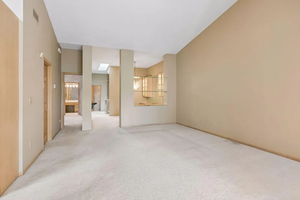 11830 Bren Road Hopkins, MN 55343
