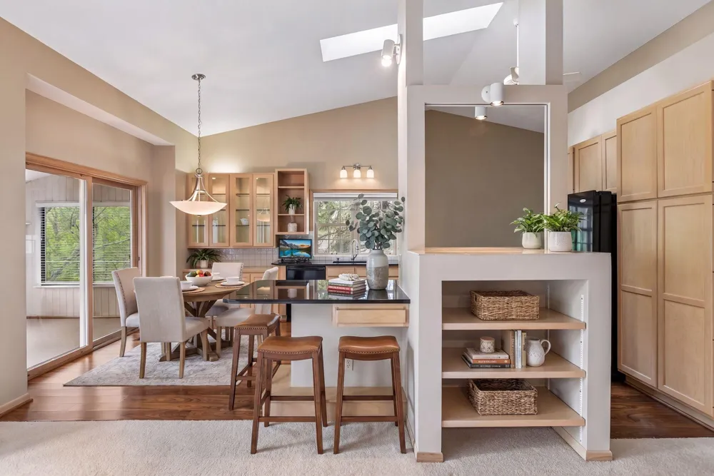 11830 Bren Road Hopkins, MN 55343