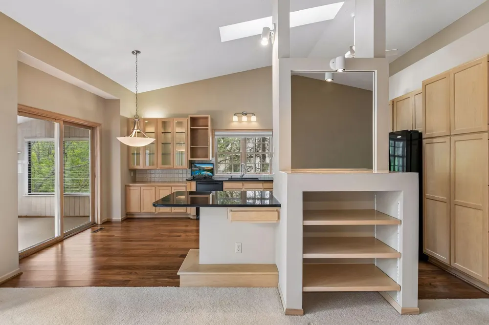 11830 Bren Road Hopkins, MN 55343