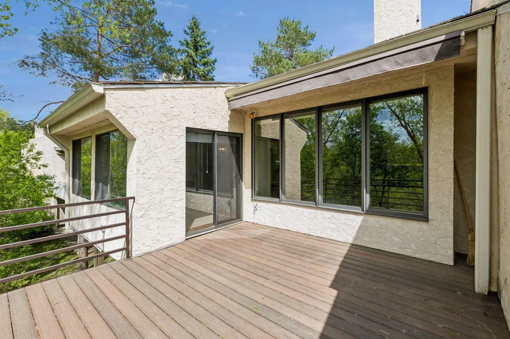 11830 Bren Road Hopkins, MN 55343