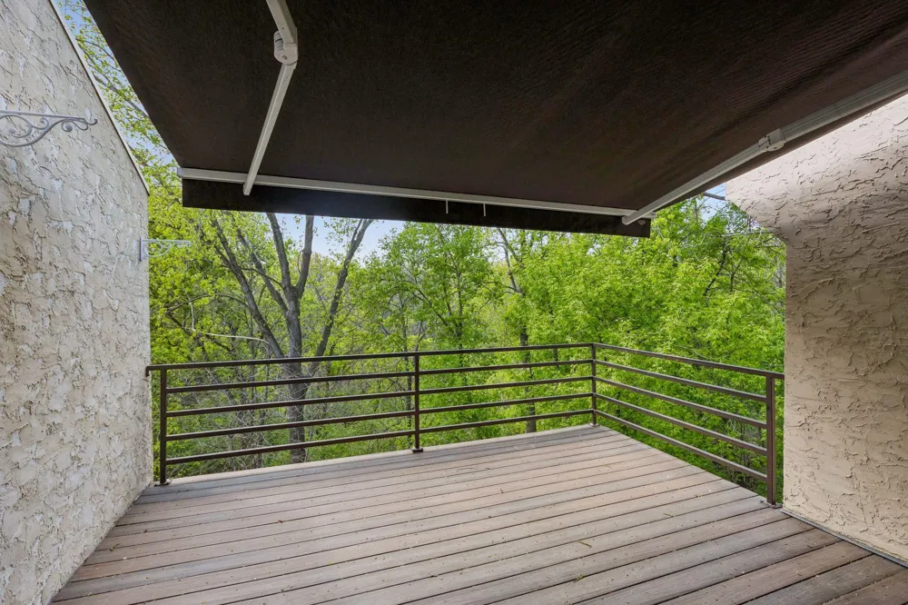 11830 Bren Road Hopkins, MN 55343