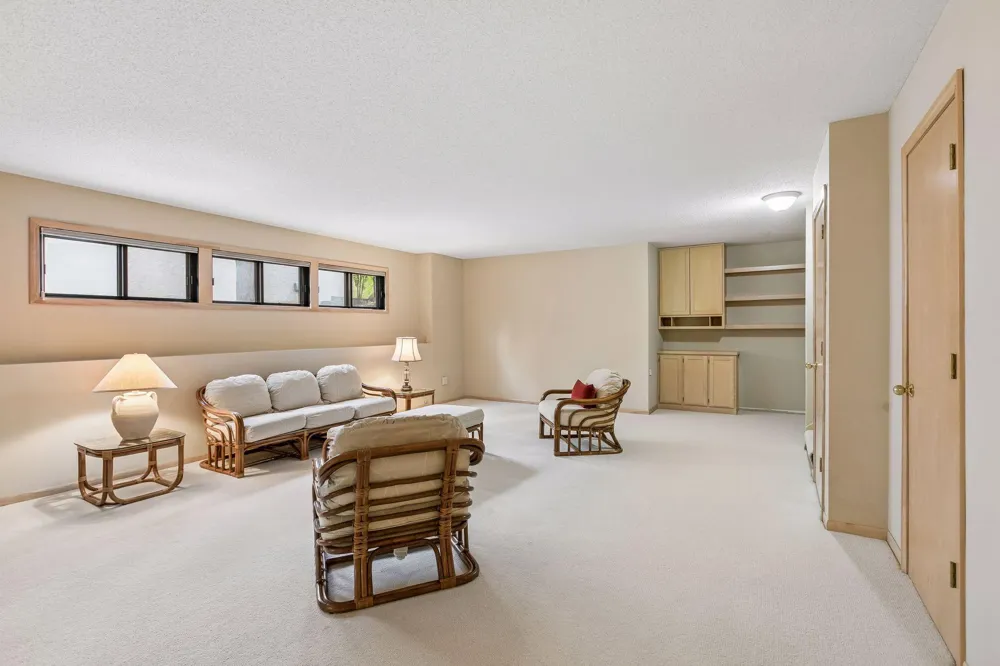 11830 Bren Road Hopkins, MN 55343