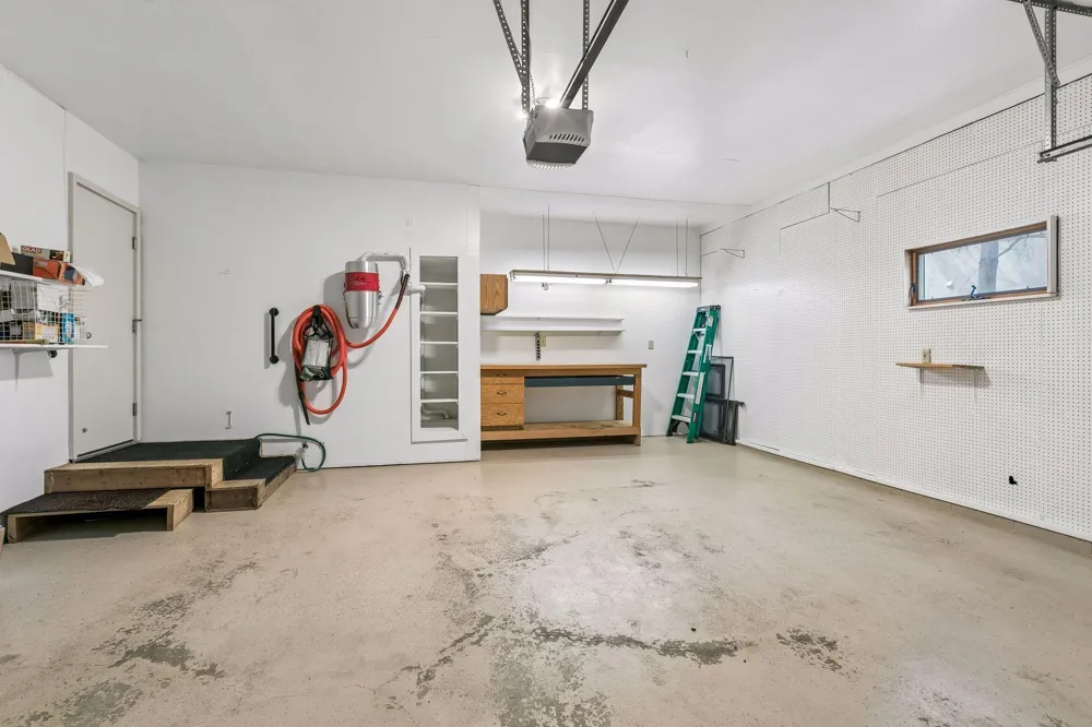 11830 Bren Road Hopkins, MN 55343
