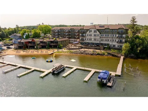 500 Cleveland Boulevard W #2408