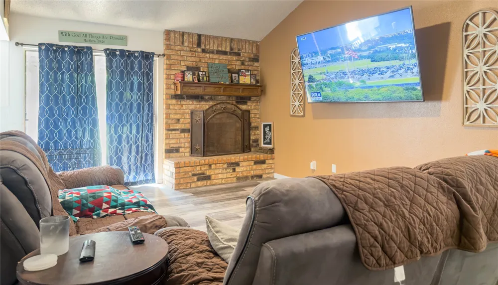 1516 NW 1st Avenue Mineral Wells, TX 76067