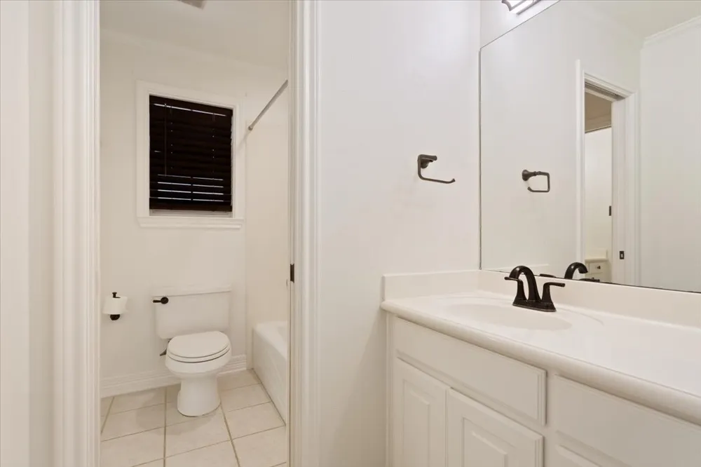 800 Granite Lane Lorena, TX 76655
