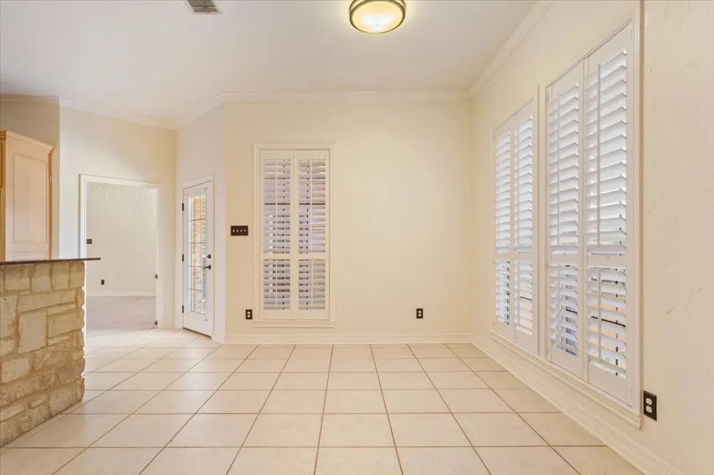 800 Granite Lane Lorena, TX 76655