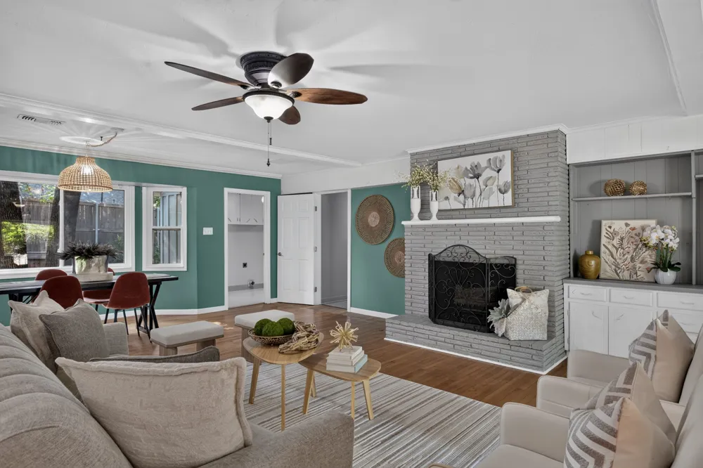 149 Redwood Drive Highland Village, TX 75077