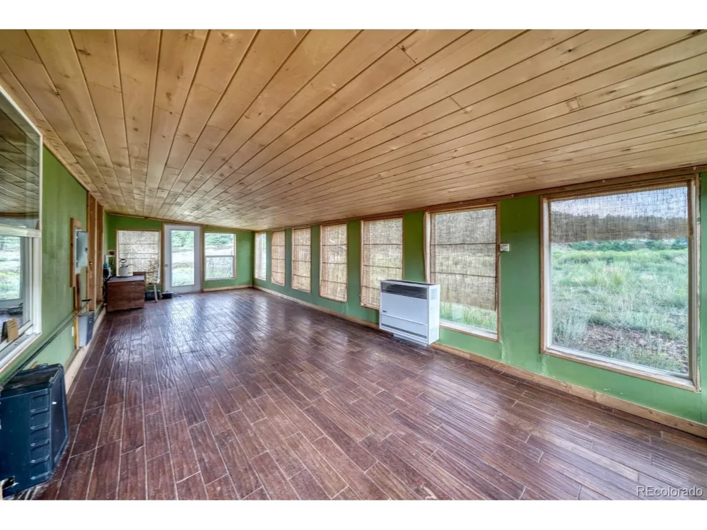 308 Dilley Lane Westcliffe, CO 81252