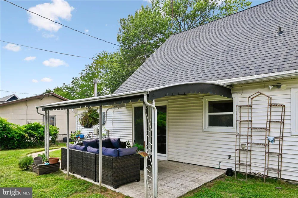 2615 KENNISON LANE Bowie, MD 20715