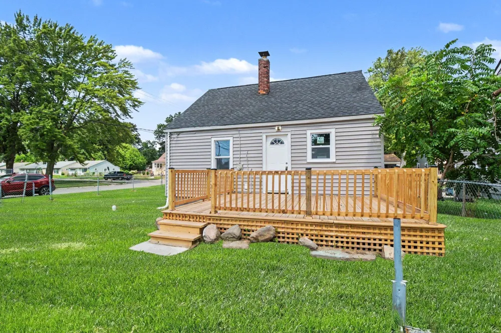26279 Lehigh Street Inkster, MI 48141