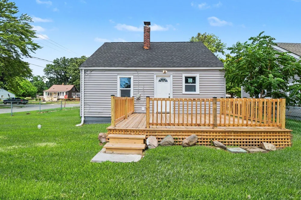 26279 Lehigh Street Inkster, MI 48141