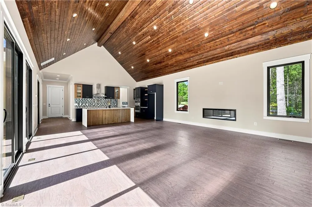 6407 Vedic Drive Whitsett, NC 27377