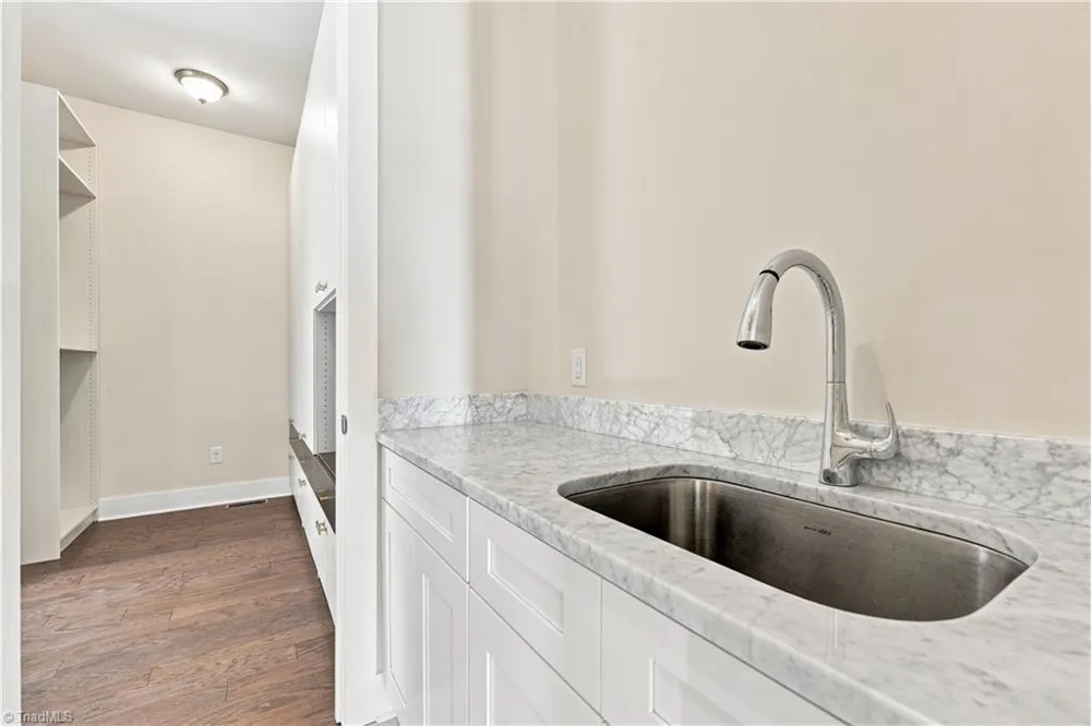 6407 Vedic Drive Whitsett, NC 27377