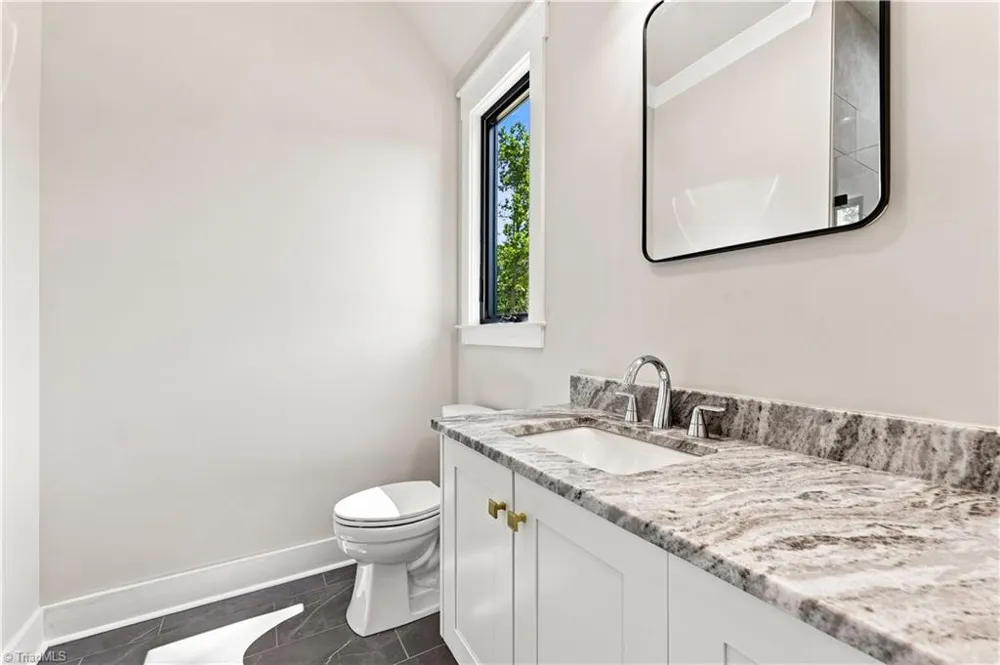 6407 Vedic Drive Whitsett, NC 27377