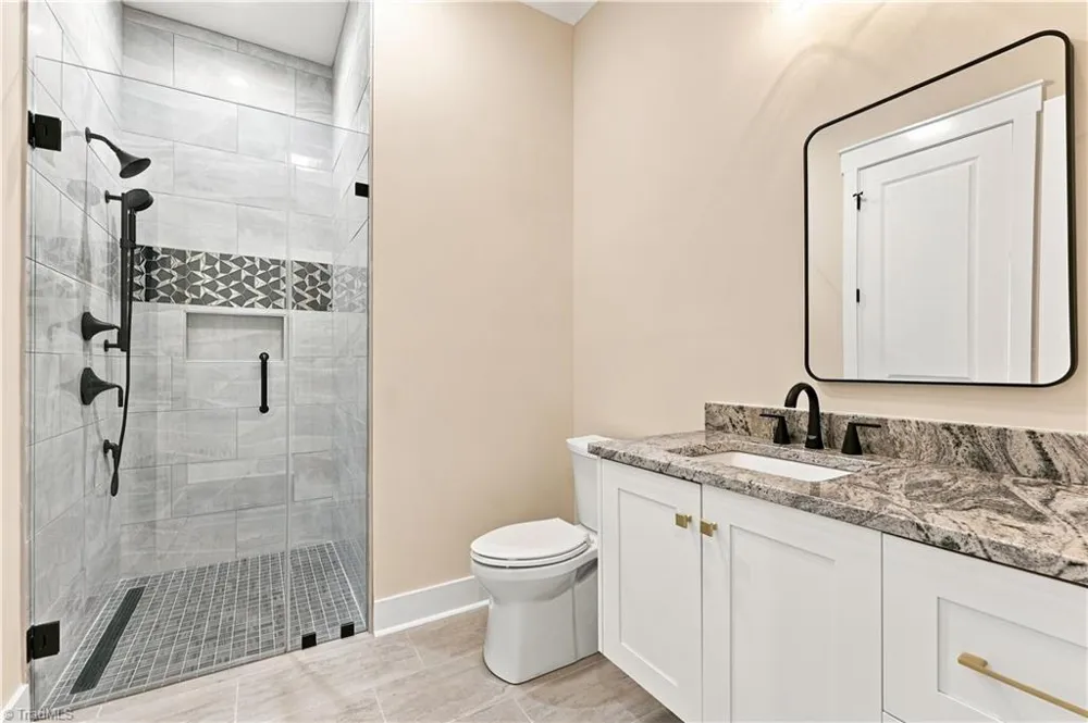 6407 Vedic Drive Whitsett, NC 27377