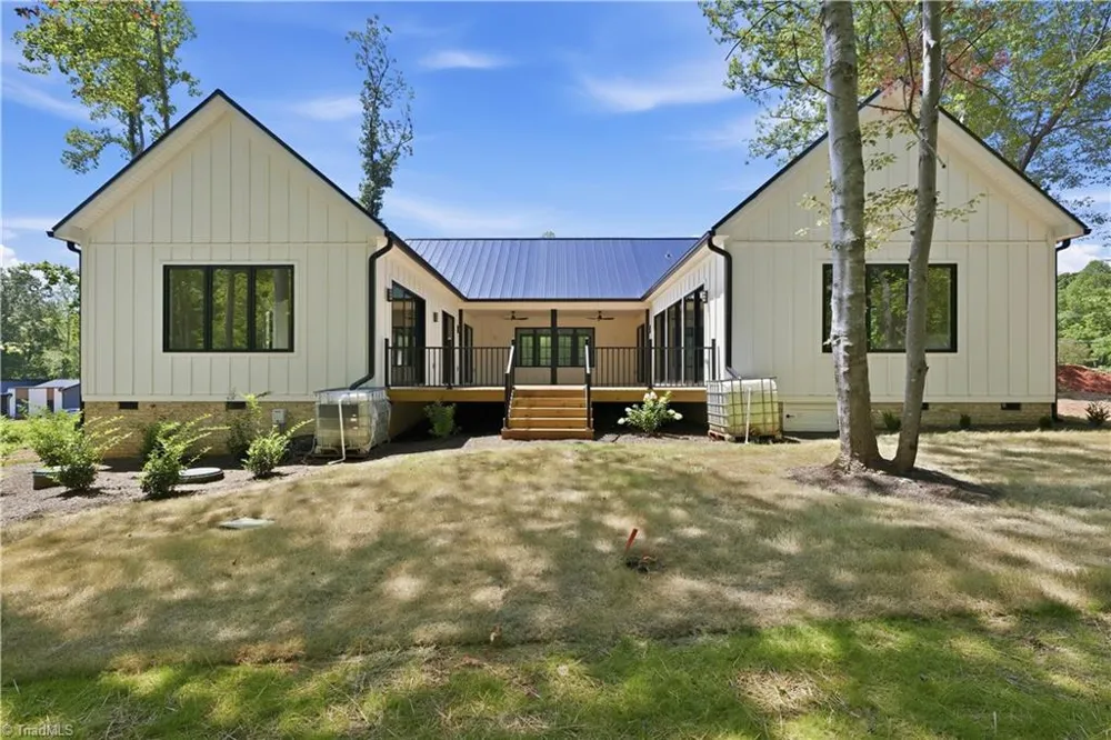 6407 Vedic Drive Whitsett, NC 27377