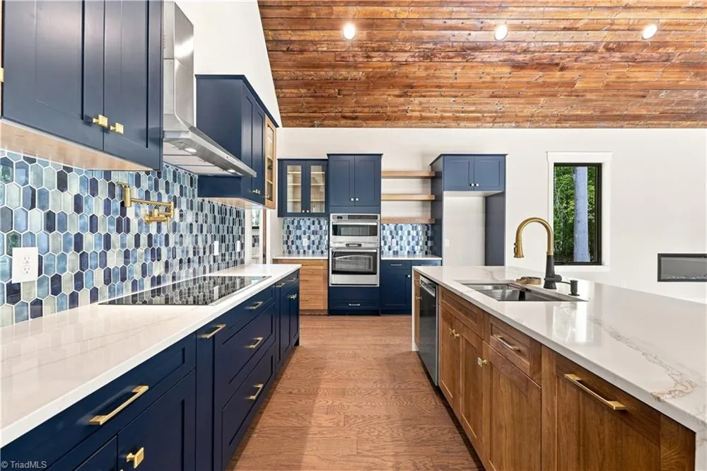 6407 Vedic Drive Whitsett, NC 27377