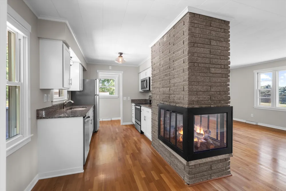 6737 Vreeland Road Superior Charter Township, MI 48198
