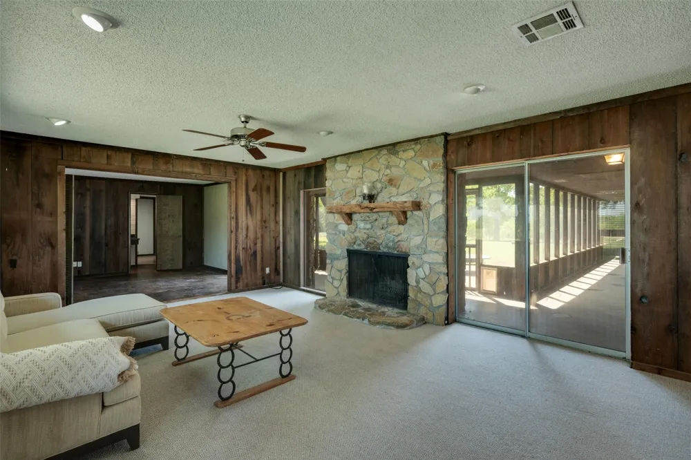 3377 Lodge Creek Road Henrietta, TX 76365