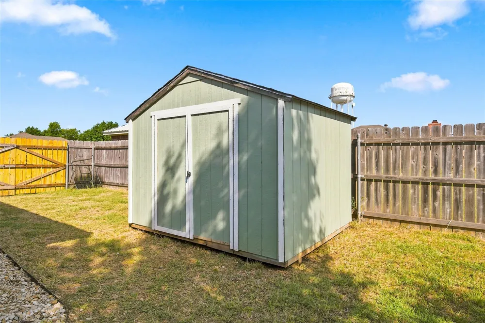 51 Circle Drive Whitney, TX 76692